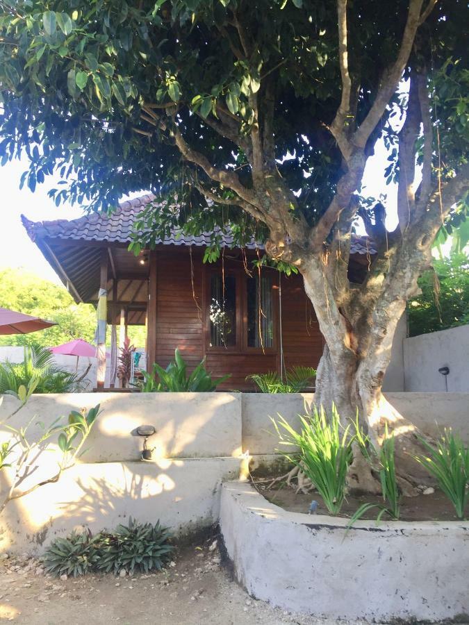 Puri Sari Mangrove Hotel Nusa Lembongan  Exterior photo